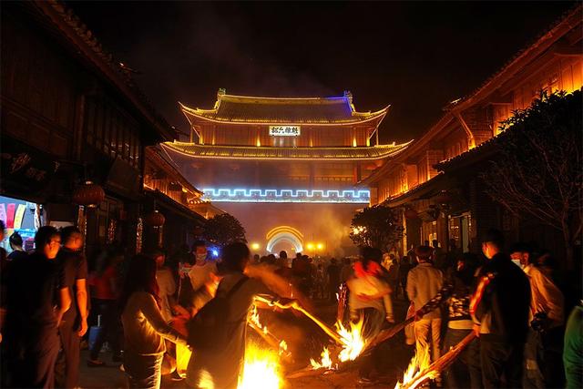 火把节的习俗 火把节的节俗_品学知识网