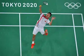 东京奥运会｜谌龙男单摘银 国羽2金4银收官图片