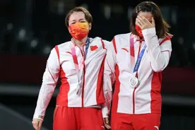 东京奥运会｜她们，是最会打羽毛球的“段子手”图片