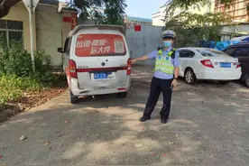报废面包车变身“货运车”！东莞石排公安交警严查重点隐患车辆图片