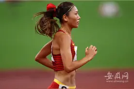 女子800米第5！王春雨开创中国田径新里程图片