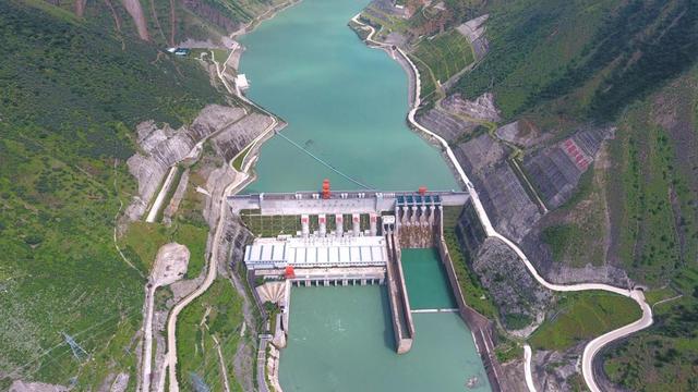 华电集团是国企还是央企（深耕云南打造绿色高质量转型发展“样板”）