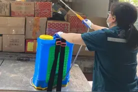 涉疫邮件快递实施拦截封存，满足基本生活物资寄递图片
