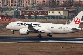 澳大利亚选手在归国航班上喝酒闹事 日本航空提出抗议图片