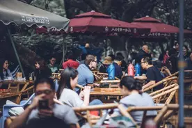 成都最有烟火味儿的接地气小巷在哪里？| 封面天天见·逛姐出街图片