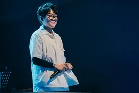 孙楠都曾翻唱她的歌！上周《中国好声音》的王靖雯火了：我想走出我的舒适圈图片