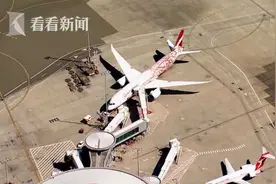 德尔塔致封城延期 澳航2500名员工被迫停薪休假图片