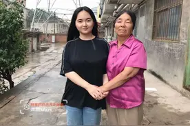 这女孩真美！父亲去世母亲改嫁，18岁女孩“为奶奶而战”，考上心仪大学图片