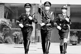 退役不退志 七名退役仪仗兵闯出独特创业路图片