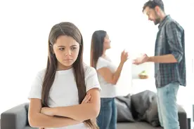 心理问答｜孩子出现问题就是父母的错吗？图片