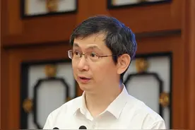 2021创二代力量｜王煜“主场起飞”：接棒春秋航空第五年图片