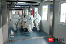 重症救治我们有经验！病人能够转到普通病房会有满满的成就感图片