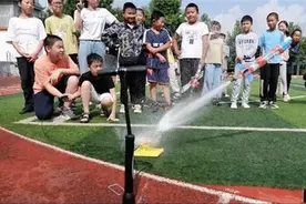 扶贫要扶智，这个科普支教为云南孩子心中种下科学种子图片