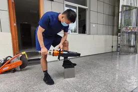 存钱罐打不开 芜湖一对母子求助消防员图片