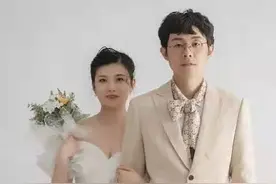 蓬莱最美"逃跑新娘”脱下婚纱换战袍图片