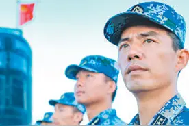 海军潜艇某支队教练艇长胡晓舟——“我们一定守好祖国海疆！”图片