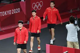 第35金！乒乓球男团夺冠！“龙胖蟒”仍是世界最强组合图片