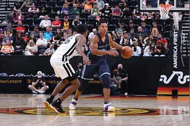 7日夏季联赛综述：灰熊胜马刺 爵士蓝队负白队图片