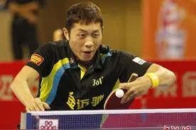 江苏徐州小伙许昕再夺奥运乒乓金牌 最爱吃爸爸做的菜图片