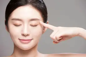 “眉”事说两句，透过眉毛看健康图片