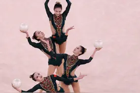 美！艺术体操中国姑娘五球主题是敦煌飞天图片