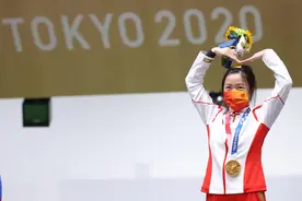 壮哉我中国少年，与国无疆！这些00后，拿了奥运金牌，鼓舞全球Z世代图片