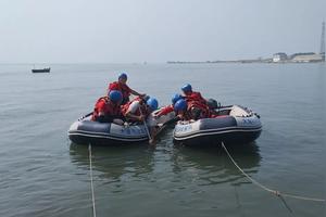 男子拍潜水视频不幸溺亡!救援队:背空气瓶入水，还有3块重18斤的腰铅...图