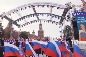 俄罗斯奥运队归国 红场奏响未能在东京响起的国歌图片