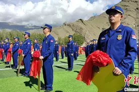 支援西藏车辆装备到位 高原消防救援注入新力量图片
