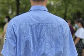 “您的儿子很勇敢”！一条短信，民警的父亲瞬间“破防”图片