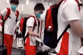 全红婵回国后的画风，哈哈哈哈哈......图片