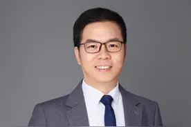 紫光旗下首款大芯片量产，为何“自研”成为必选？图片