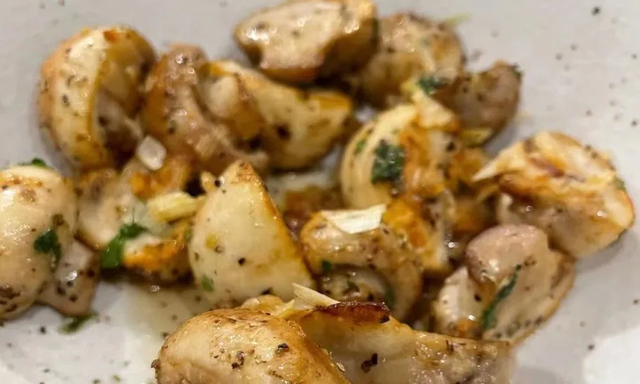 菌菇被列为入“人类最佳饮食结构”，增肌、抗癌、护心脑！这样吃，让你吃出好体魄