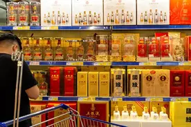地产大佬盯上卖酒生意，壹玖壹玖获融创2亿投资图片