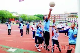 厦门：促进“三生教育”落地 多措并举预防青少年抑郁图片