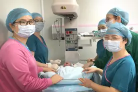 领跑妇幼服务 呵护龙华妇儿——广东省深圳市龙华区妇幼保健院打造新型妇幼专科医院图片