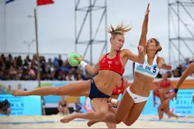 国际手球联合会主席强迫选手穿比基尼泳裤，欧洲多组织呼吁其辞职图片