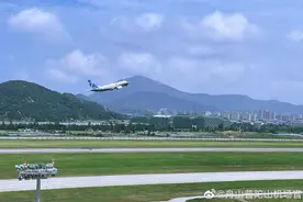 浙江舟山机场：波音737 MAX进行了空域与进近验证试飞图片