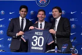 梅西首次亮相大巴黎发布会，目标是欧冠冠军：“我是来帮忙的”图片