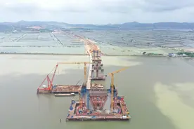 雄姿初现！汕头牛田洋特大桥建设有序推进图片