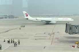 青岛胶东国际机场今日正式投运 新机场三字代码：TAO图片