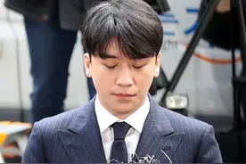 胜利获刑3年被送监狱！盘点9项罪名：嫖娼赌博还涉黑图片