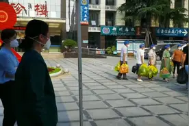 我们一起加油，一切都会好起来的图片