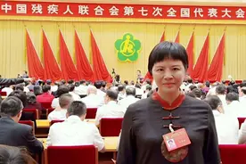 暖！“蜗牛”妈妈陈丽湘帮扶100多人次，曾将智障孤儿接到家中居住2个月图片