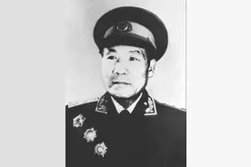 党史天天学 | 辅佐过6位元帅的“最好参谋长”图片