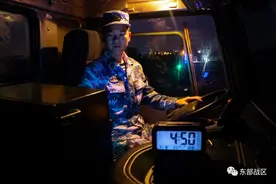 揭秘｜认识一下，海军航空兵场务兵图片
