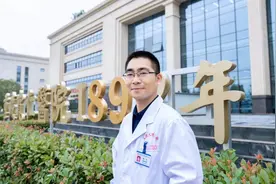 重医二院·聚焦新星 | 第40期 陈兵：精进医术坚持科研，甘当手术“幕后英雄”图片