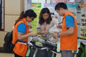 广州花都新华街连续7年提供爱心晚餐服务图片