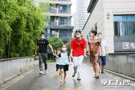 这一刻，特幸福图片