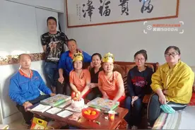 “世界那么大，我想去看看！”脑瘫姐妹有个奢侈心愿，他们用4年实现了图片
